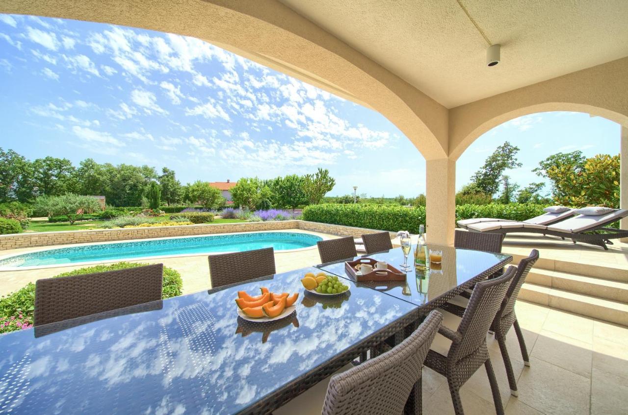 Villa Gardena Vrh  Экстерьер фото
