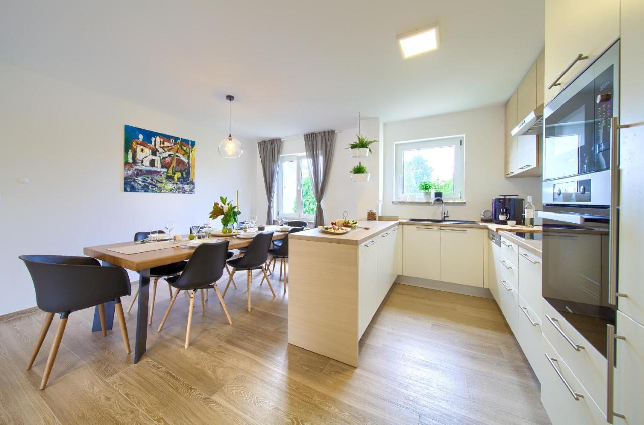 Villa Gardena Vrh  Экстерьер фото
