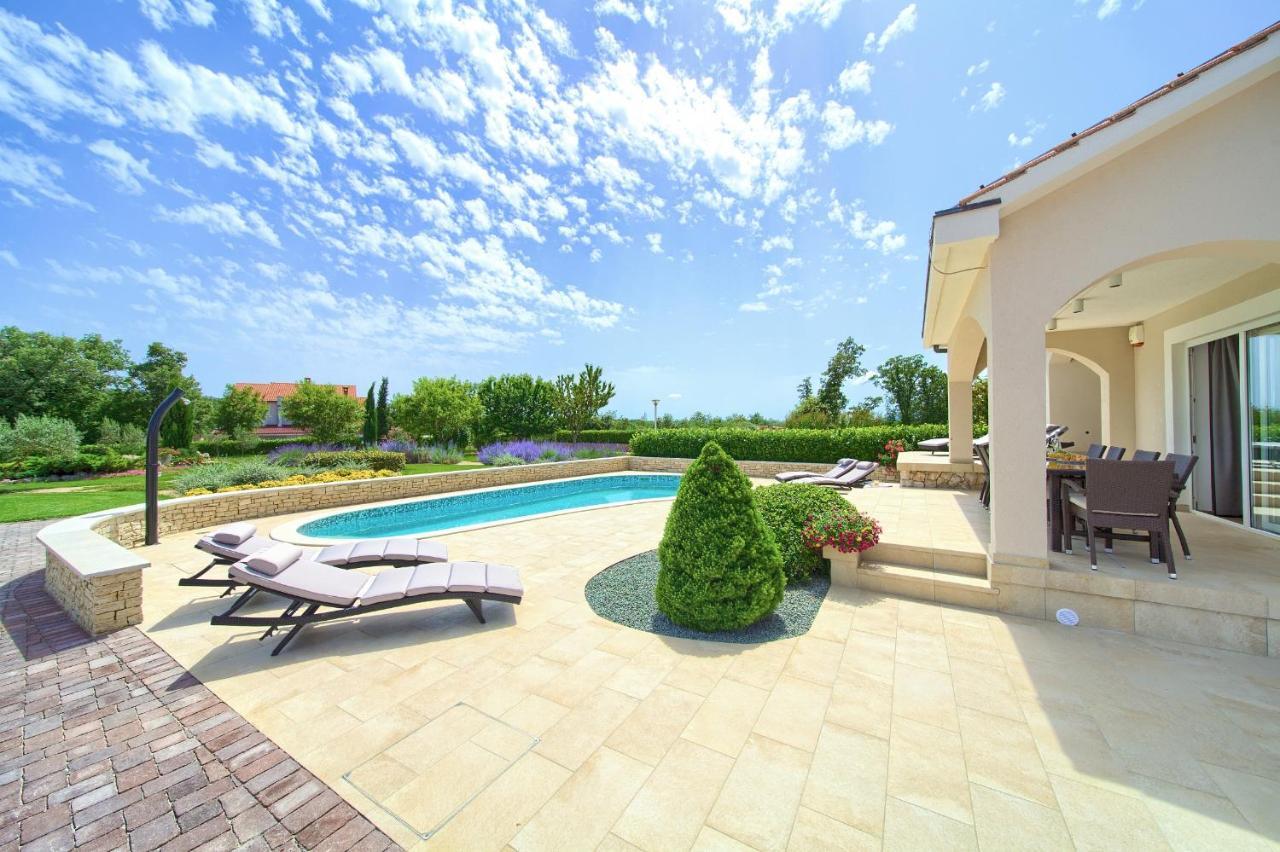 Villa Gardena Vrh  Экстерьер фото
