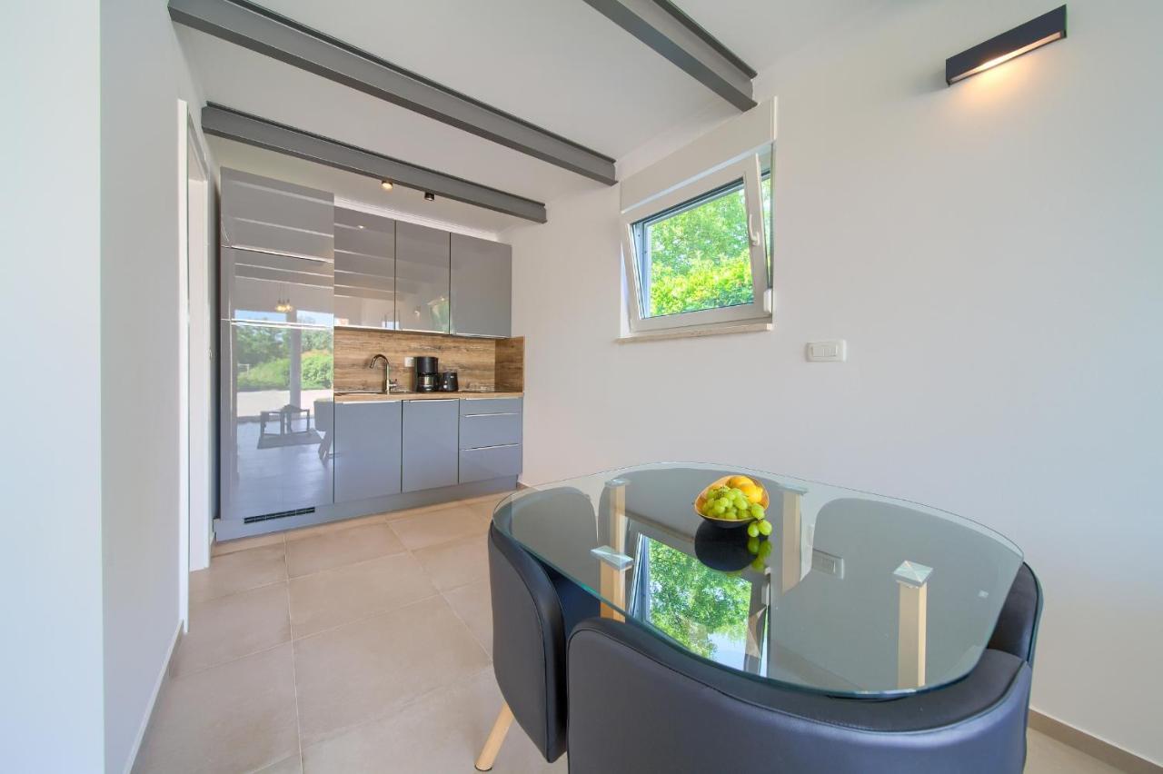 Villa Gardena Vrh  Экстерьер фото