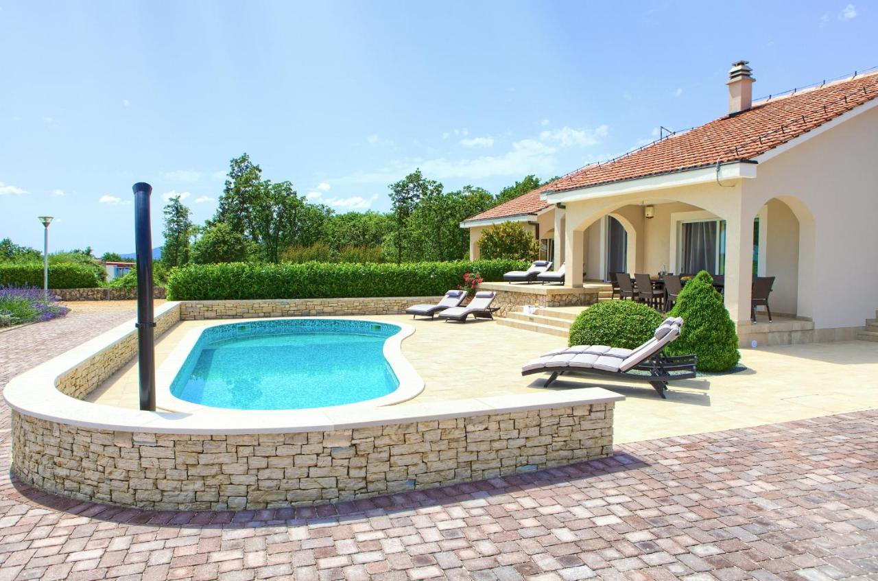 Villa Gardena Vrh  Экстерьер фото